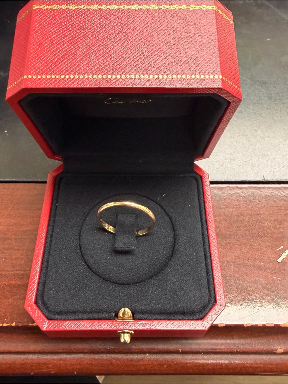 Cartier 1895 WEDDING BAND, 2.5 MM WIDTH - Picture 3 of 9
